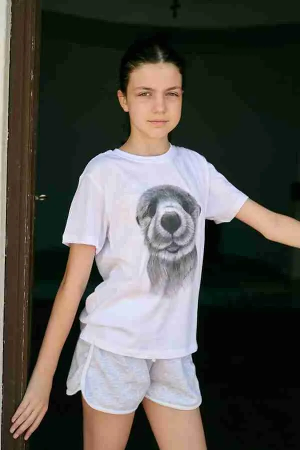 Otter love” T-shirt 1604